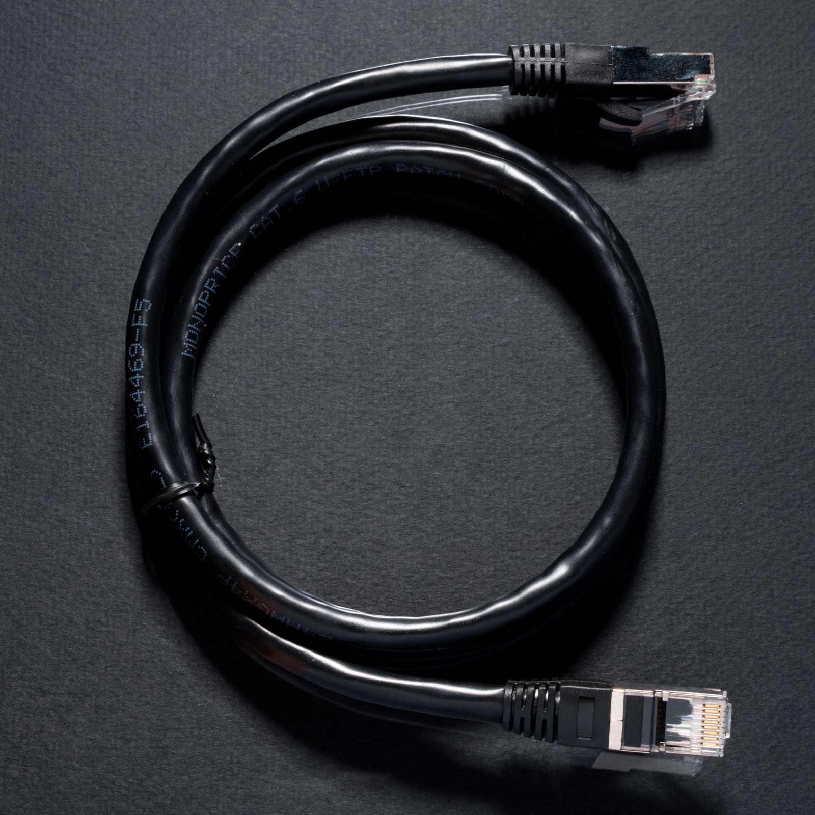 HowlNet bus cable